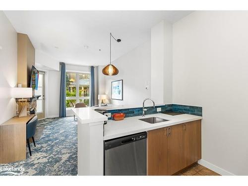 142-170 Jozo Weider Boulevard, Town Of Blue Mountains, ON - Indoor Photo Showing Kitchen