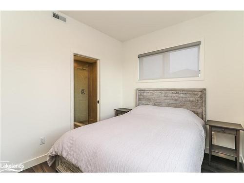 107-12 Beausoleil Lane, The Blue Mountains, ON - Indoor Photo Showing Bedroom