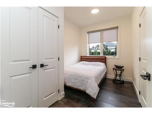 107-12 Beausoleil Lane, The Blue Mountains, ON - Indoor Photo Showing Bedroom