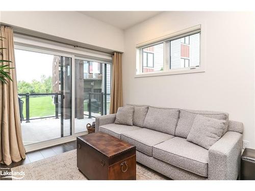 107-12 Beausoleil Lane, The Blue Mountains, ON - Indoor Photo Showing Living Room