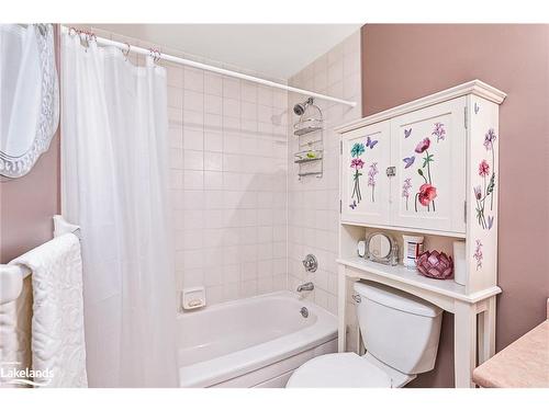 201-34 Bayfield Street, Meaford, ON - Indoor Photo Showing Bathroom