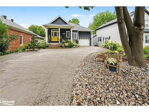 230 Napier Street, Collingwood, ON - Outdoor