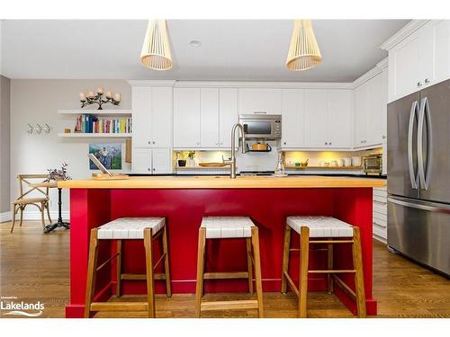 230 Napier Street, Collingwood, ON - Indoor Photo Showing Kitchen