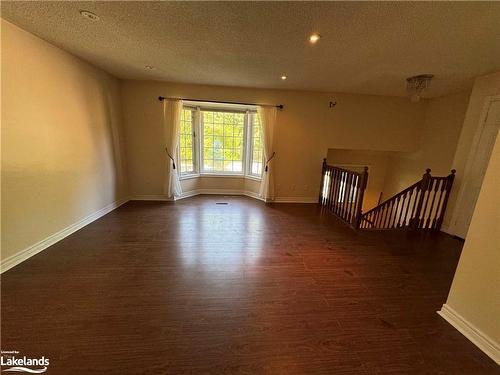 51 Smallman Drive, Wasaga Beach, ON - Indoor Photo Showing Other Room