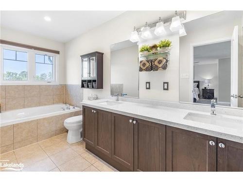 50 Masters Crescent, Port Severn, ON - Indoor Photo Showing Bathroom