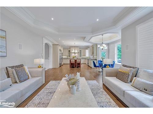 75 John Street, Markham, ON - Indoor Photo Showing Living Room