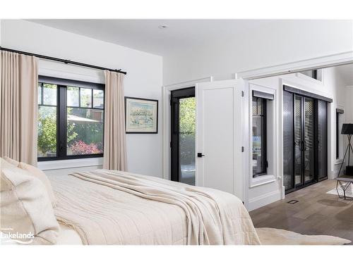 176 Fifth Street, Collingwood, ON - Indoor Photo Showing Bedroom