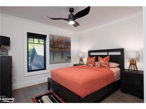 176 Fifth Street, Collingwood, ON - Indoor Photo Showing Bedroom