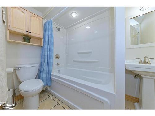 708148 21 County Road, Mulmur, ON - Indoor Photo Showing Bathroom