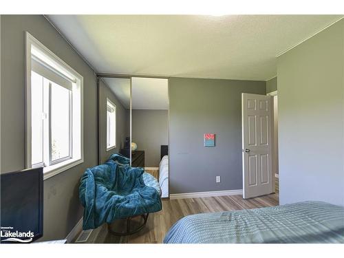 18 Lankin Avenue, Bracebridge, ON - Indoor Photo Showing Bedroom