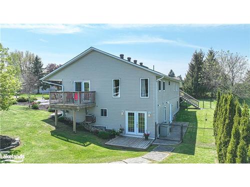 18 Lankin Avenue, Bracebridge, ON - Outdoor With Deck Patio Veranda