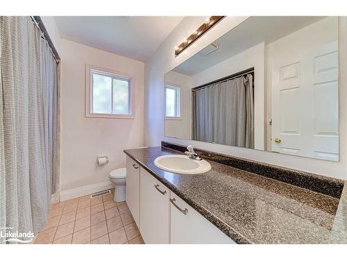 141 Wasaga Sands Drive, Wasaga Beach, ON - Indoor Photo Showing Bathroom