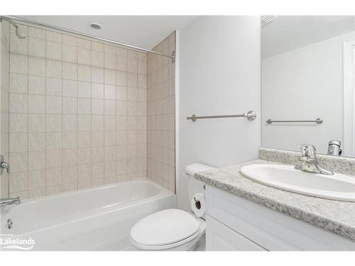 411-91 Raglan Street, Collingwood, ON - Indoor Photo Showing Bathroom