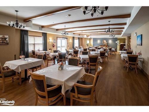 411-91 Raglan Street, Collingwood, ON - Indoor Photo Showing Dining Room