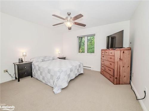 97 Southbank Drive, Bracebridge, ON - Indoor Photo Showing Bedroom