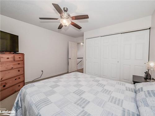 97 Southbank Drive, Bracebridge, ON - Indoor Photo Showing Bedroom