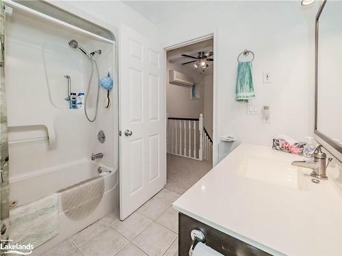 97 Southbank Drive, Bracebridge, ON - Indoor Photo Showing Bathroom