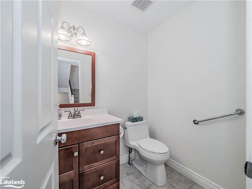 97 Southbank Drive, Bracebridge, ON - Indoor Photo Showing Bathroom