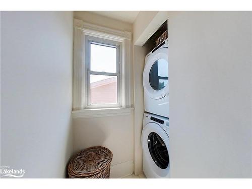 439 Birch Street, Collingwood, ON - Indoor Photo Showing Laundry Room