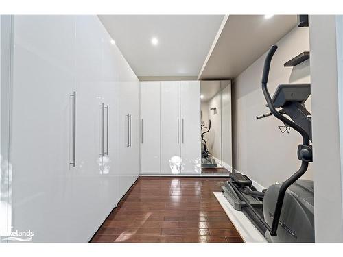 1059 Torpitt Road, Severn Bridge, ON - Indoor Photo Showing Gym Room