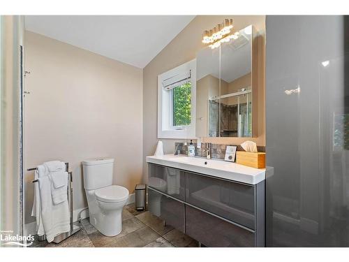 1059 Torpitt Road, Severn Bridge, ON - Indoor Photo Showing Bathroom