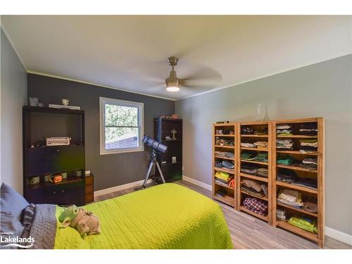 35 Adair Street, Orillia, ON - Indoor Photo Showing Bedroom