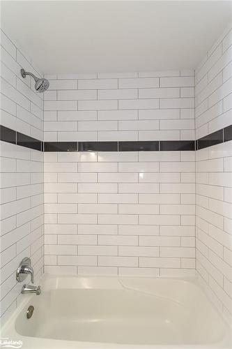 602 Tenth Street, Collingwood, ON - Indoor Photo Showing Bathroom