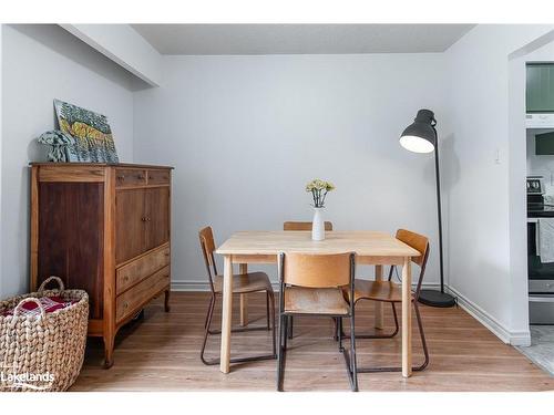 160 Melrose Avenue, Wasaga Beach, ON - Indoor Photo Showing Dining Room