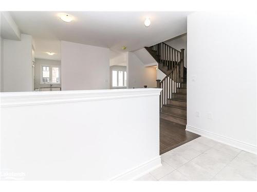 5 Amber Drive, Wasaga Beach, ON - Indoor Photo Showing Other Room