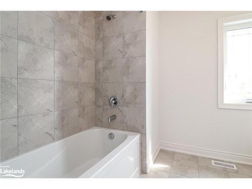 5 Amber Drive, Wasaga Beach, ON - Indoor Photo Showing Bathroom