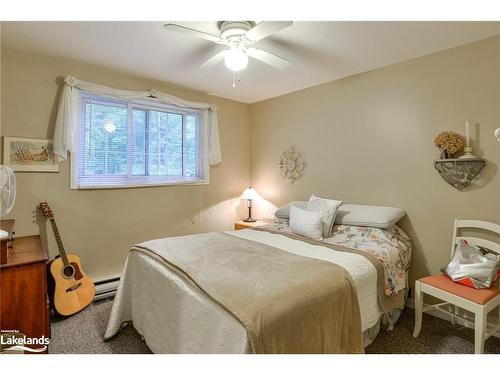 1029 Lakeshore Drive Drive, Gravenhurst, ON - Indoor Photo Showing Bedroom