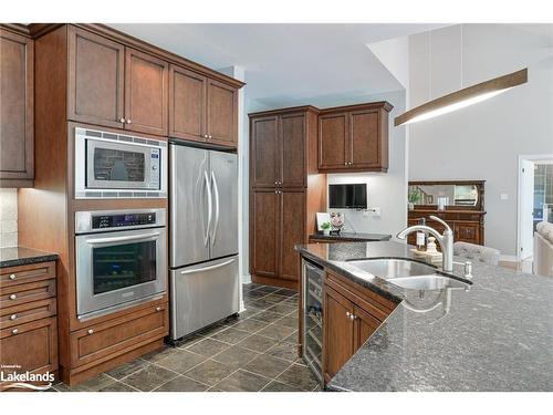 24 Westwind Court, Gravenhurst, ON - Indoor Photo Showing Kitchen With Double Sink