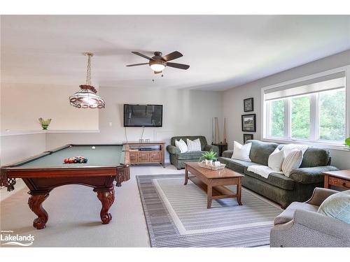 24 Westwind Court, Gravenhurst, ON - Indoor Photo Showing Living Room