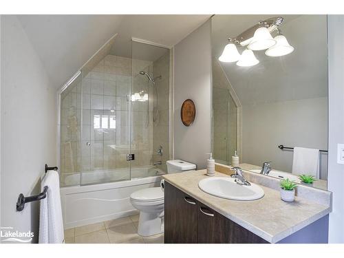 24 Westwind Court, Gravenhurst, ON - Indoor Photo Showing Bathroom