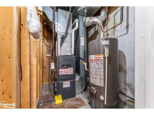 92 Oldhill Street, Richmond Hill, ON - Indoor Photo Showing Basement