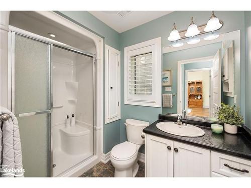 15 Chestnut Lane, Wasaga Beach, ON - Indoor Photo Showing Bathroom