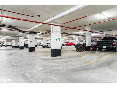 207-1 Hume Street, Collingwood, ON - Indoor Photo Showing Garage