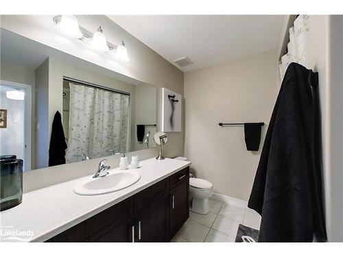 4 Archer Avenue, Collingwood, ON - Indoor Photo Showing Bathroom