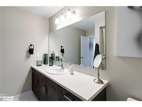 4 Archer Avenue, Collingwood, ON - Indoor Photo Showing Bathroom