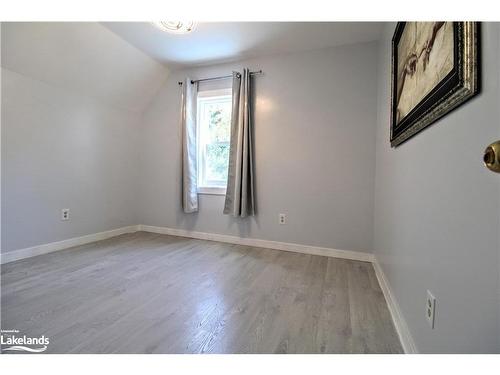 14 N Fetterly Street, Huntsville, ON - Indoor Photo Showing Kitchen With Upgraded Kitchen