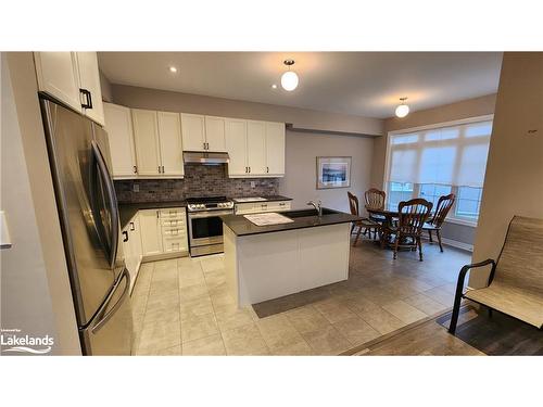 11 Prescott Crescent, Bracebridge, ON - Indoor Photo Showing Kitchen With Stainless Steel Kitchen