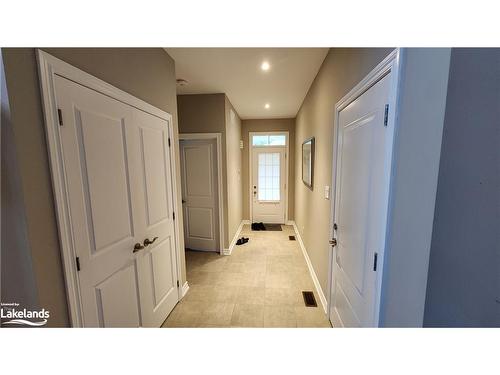 11 Prescott Crescent, Bracebridge, ON - Indoor Photo Showing Other Room