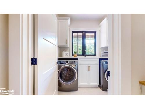 306 Balmy Beach Road, Georgian Bluffs, ON - Indoor Photo Showing Laundry Room