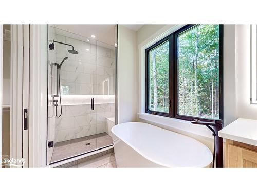 306 Balmy Beach Road, Georgian Bluffs, ON - Indoor Photo Showing Bathroom