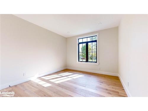 306 Balmy Beach Road, Georgian Bluffs, ON - Indoor Photo Showing Other Room