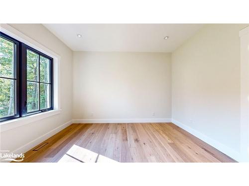 306 Balmy Beach Road, Georgian Bluffs, ON - Indoor Photo Showing Other Room