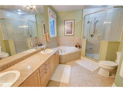 20 Baypoint Court, Gravenhurst, ON - Indoor Photo Showing Bathroom