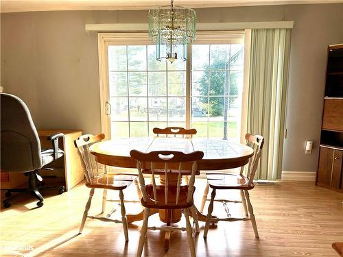 38 Bayside Avenue, Victoria Harbour, ON - Indoor Photo Showing Dining Room