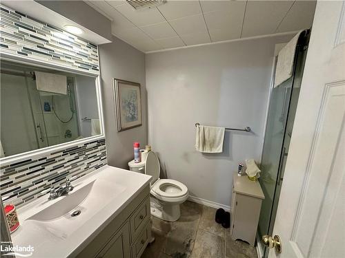 110 Melrose Avenue, Wasaga Beach, ON - Indoor Photo Showing Bathroom