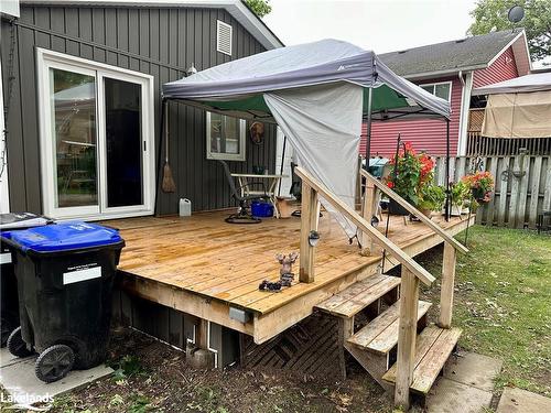 110 Melrose Avenue, Wasaga Beach, ON - Outdoor With Deck Patio Veranda With Exterior